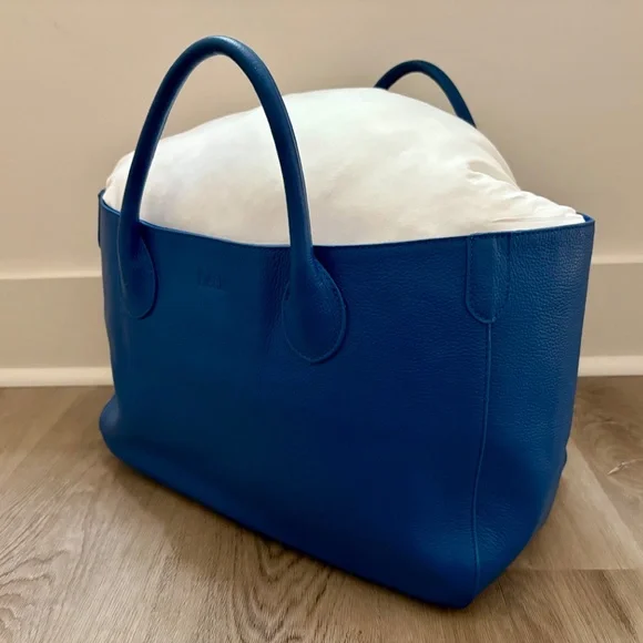 Beck Bag Classic Leather Handbag Tote in Havana Blue - Picture 12 of 16